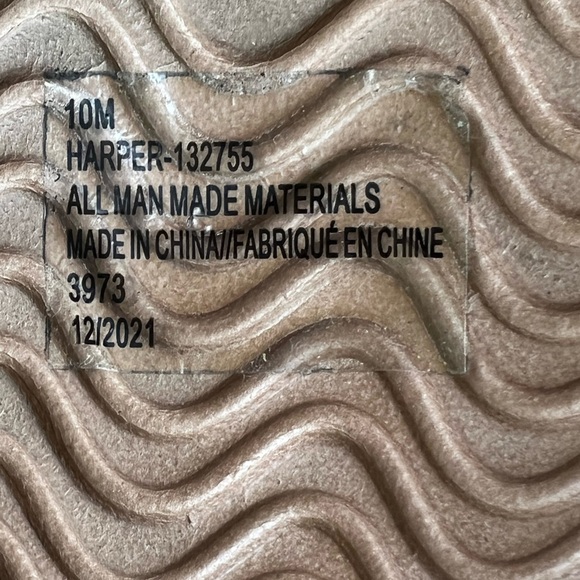 Maurices Womens Leather Cork Sole
Double Buckle Strap Slide Sandals
White Sz 10 - Picture 9 of 9